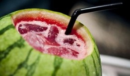 网红干饭公司吃瓜,吃瓜群众揭秘幕后真相